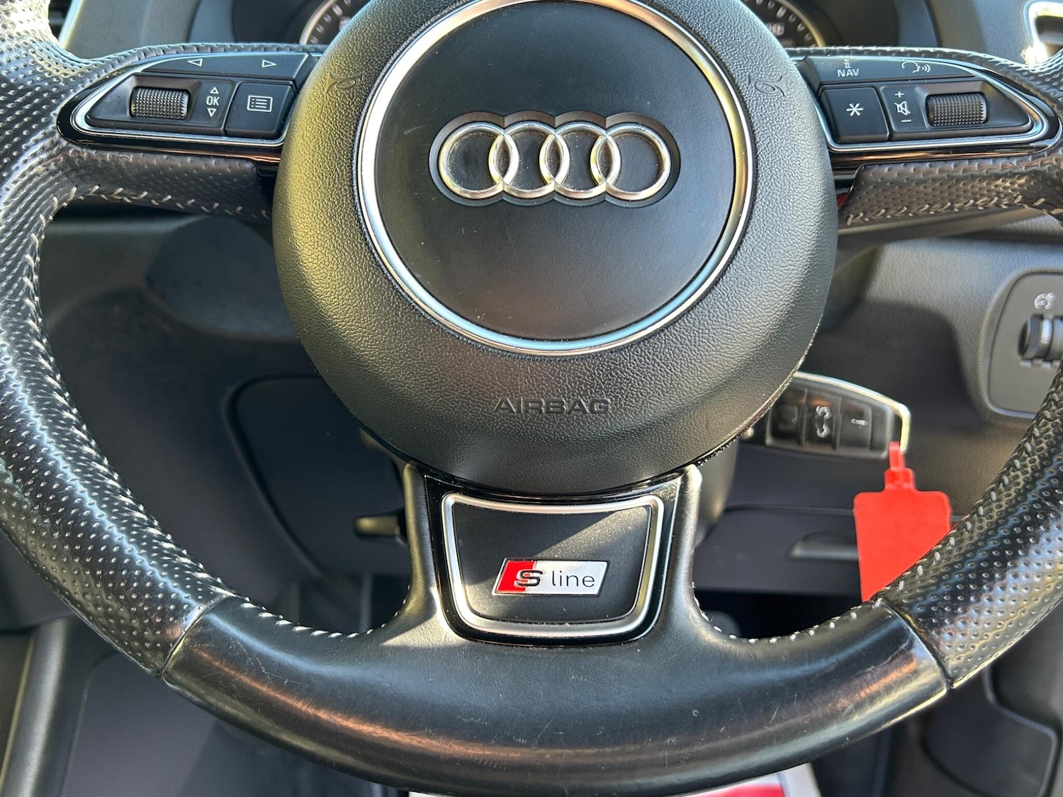 Used Audi Q3 2014 for sale - 77559500: Photo 61