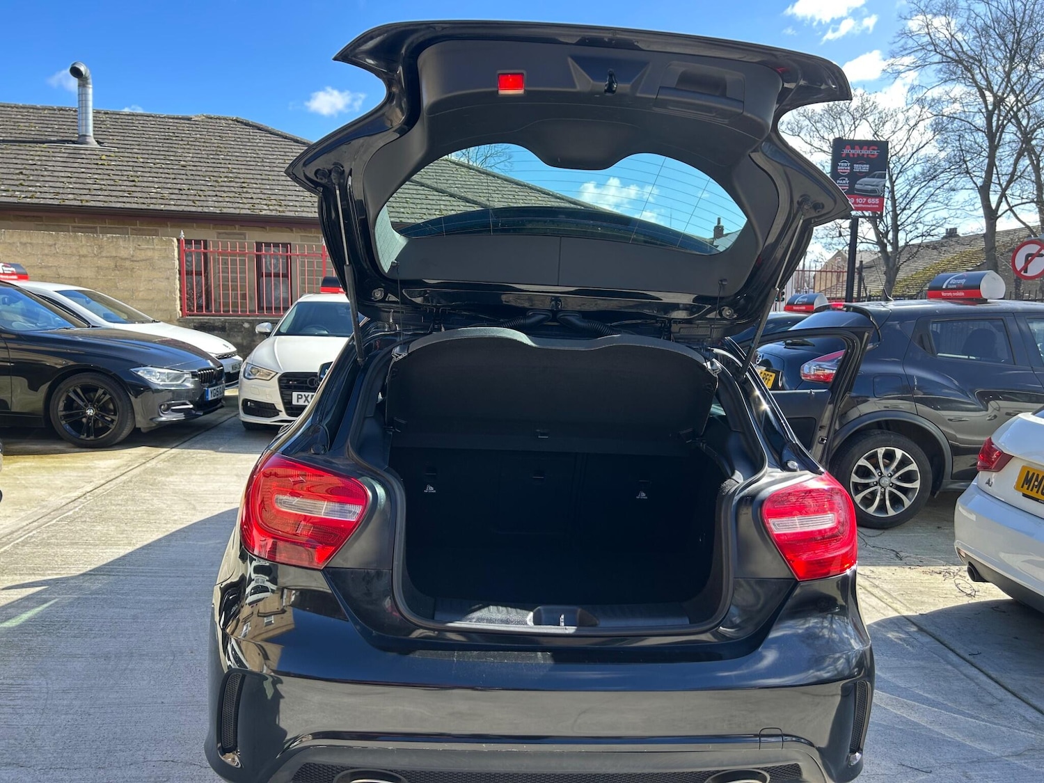 Used Mercedes-Benz A-Class for sale - 77892933: Photo 46