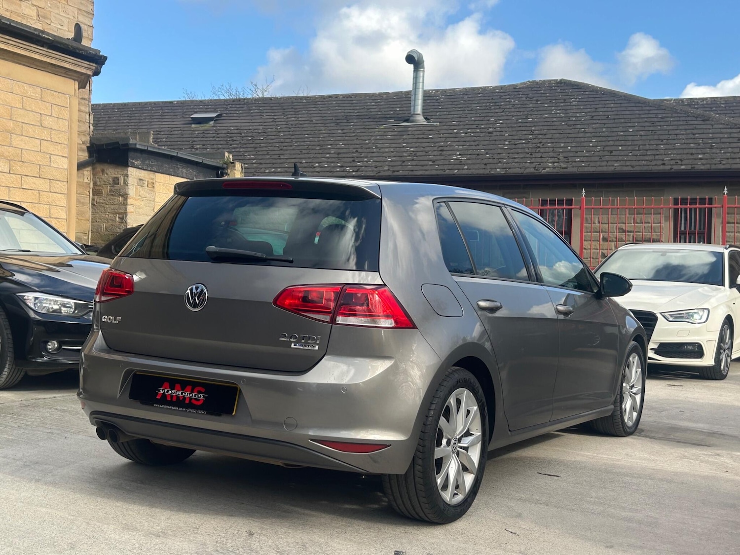 Used Volkswagen Golf 2014 for sale - 77839409: Photo 22