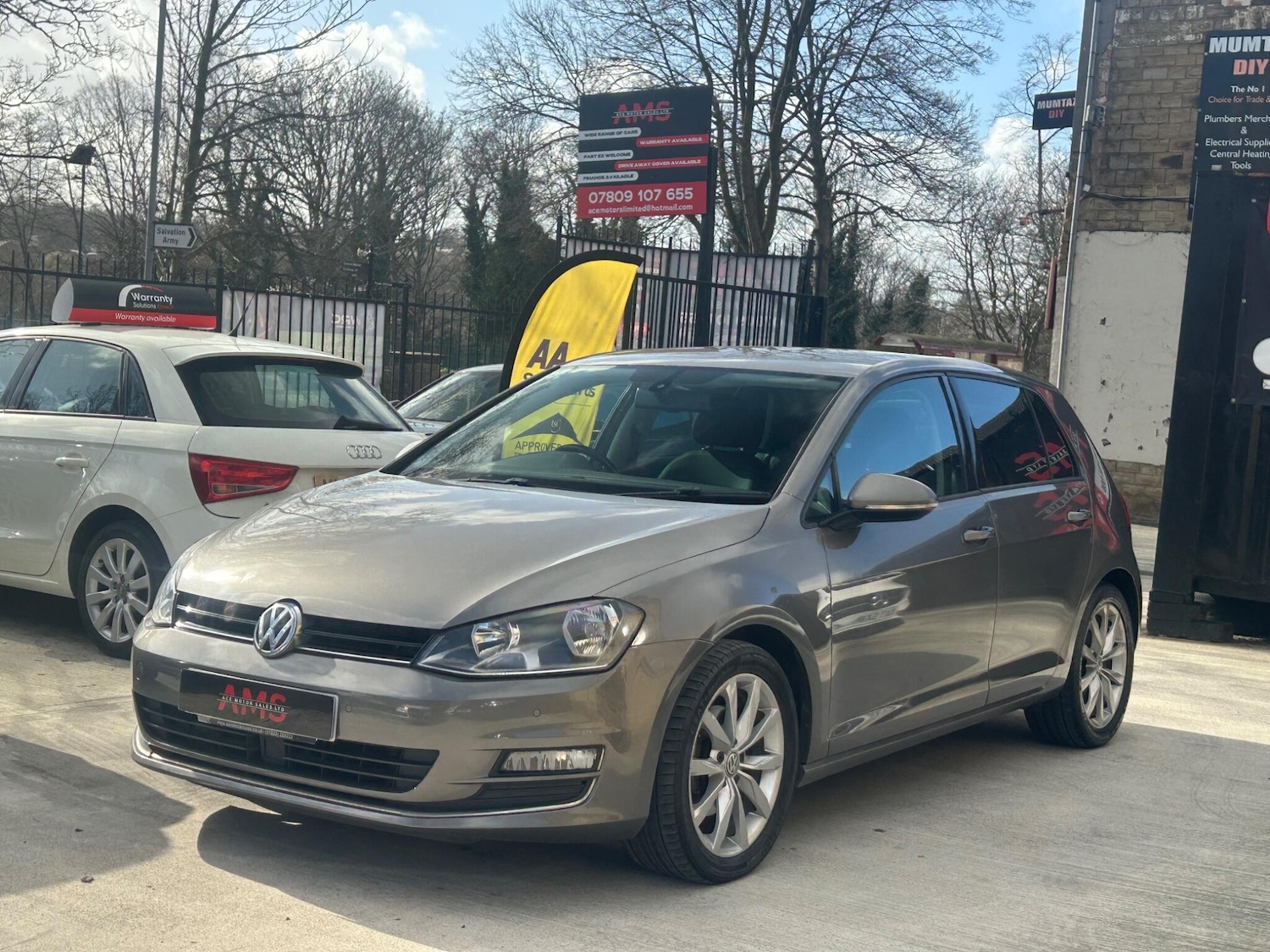 Used Volkswagen Golf 2014 for sale - 77839409: Photo 4