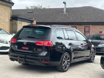 Used Volkswagen Golf 2014 for sale - 79121671: Photo