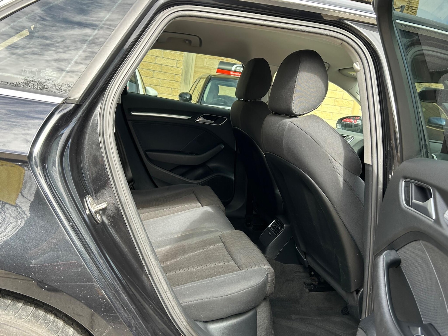 Used Audi A3 2014 for sale - 78071747: Photo 25