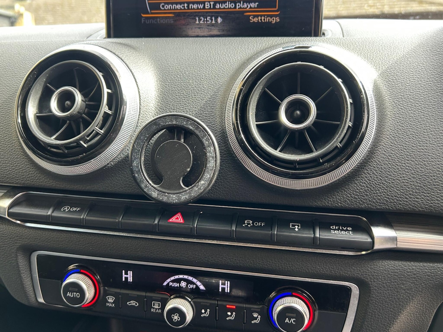 Used Audi A3 2014 for sale - 78071747: Photo 32