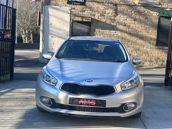 Used Kia Ceed 2013 for sale - 77109898: Photo