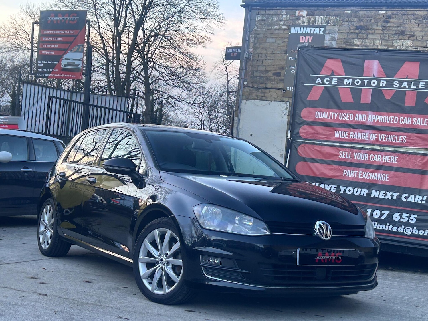 Used Volkswagen Golf 2013 for sale - 76898755: Photo 1