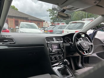 Used Volkswagen Golf 2014 for sale - 78898056: Photo