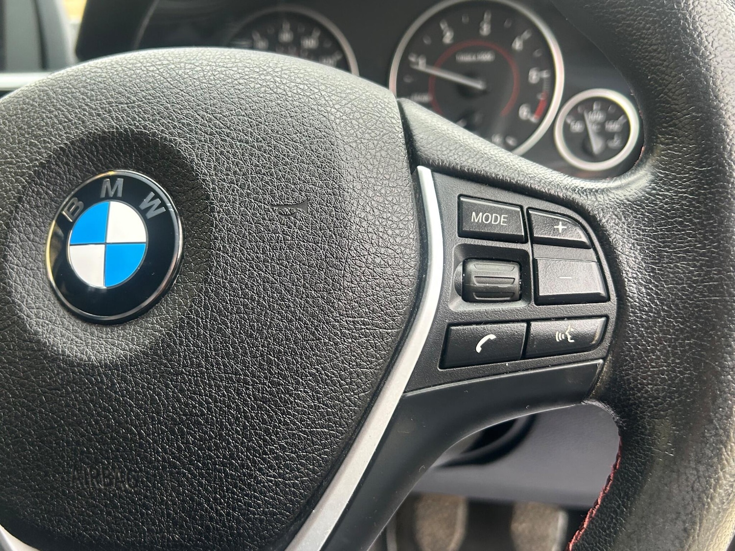 Used BMW 3 Series for sale - 77794342: Photo 38