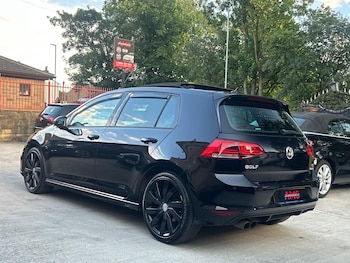 Used Volkswagen Golf 2016 for sale - 79049565: Photo