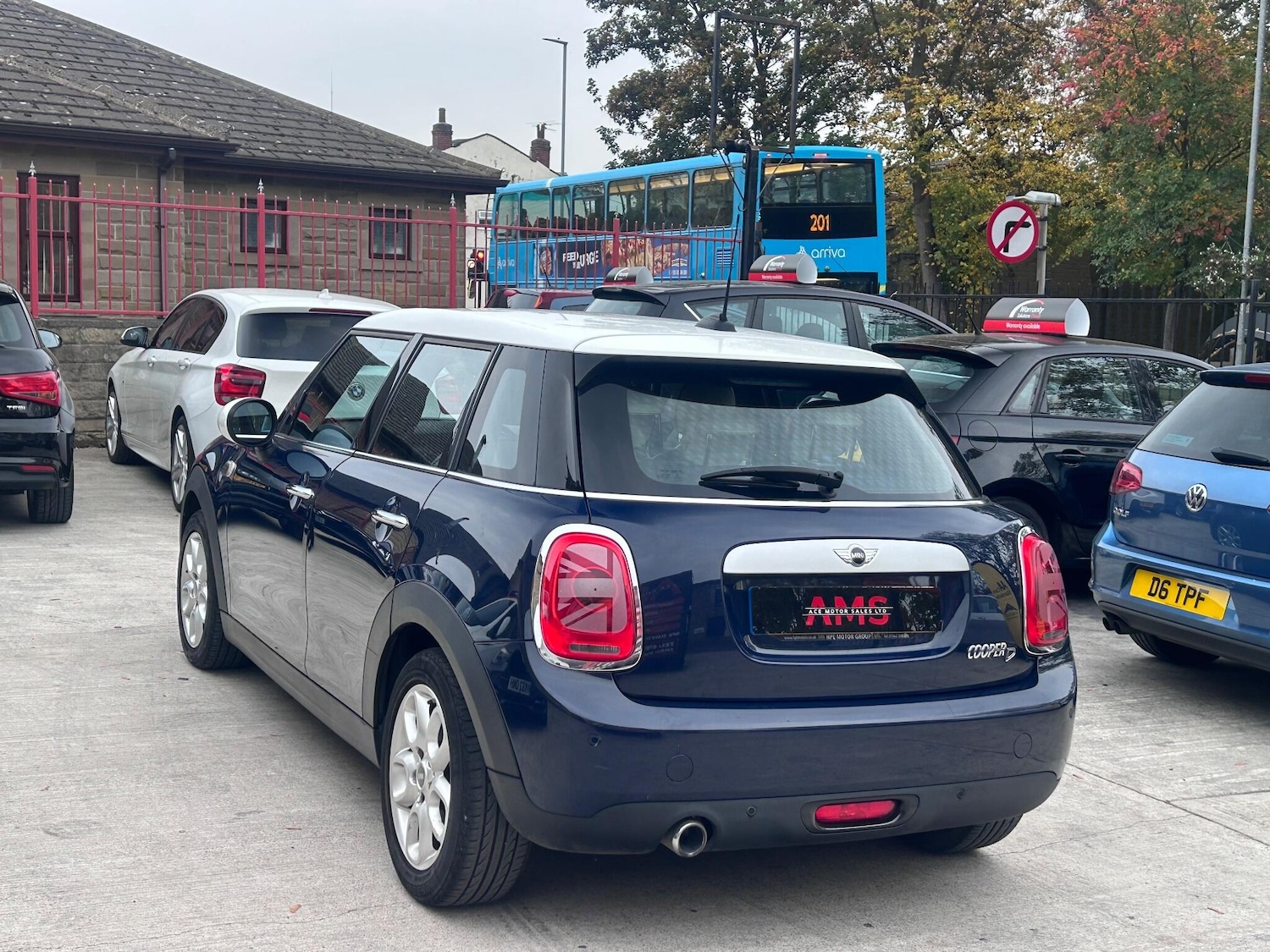 Used MINI Hatch 2015 for sale - 76824454: Photo 4