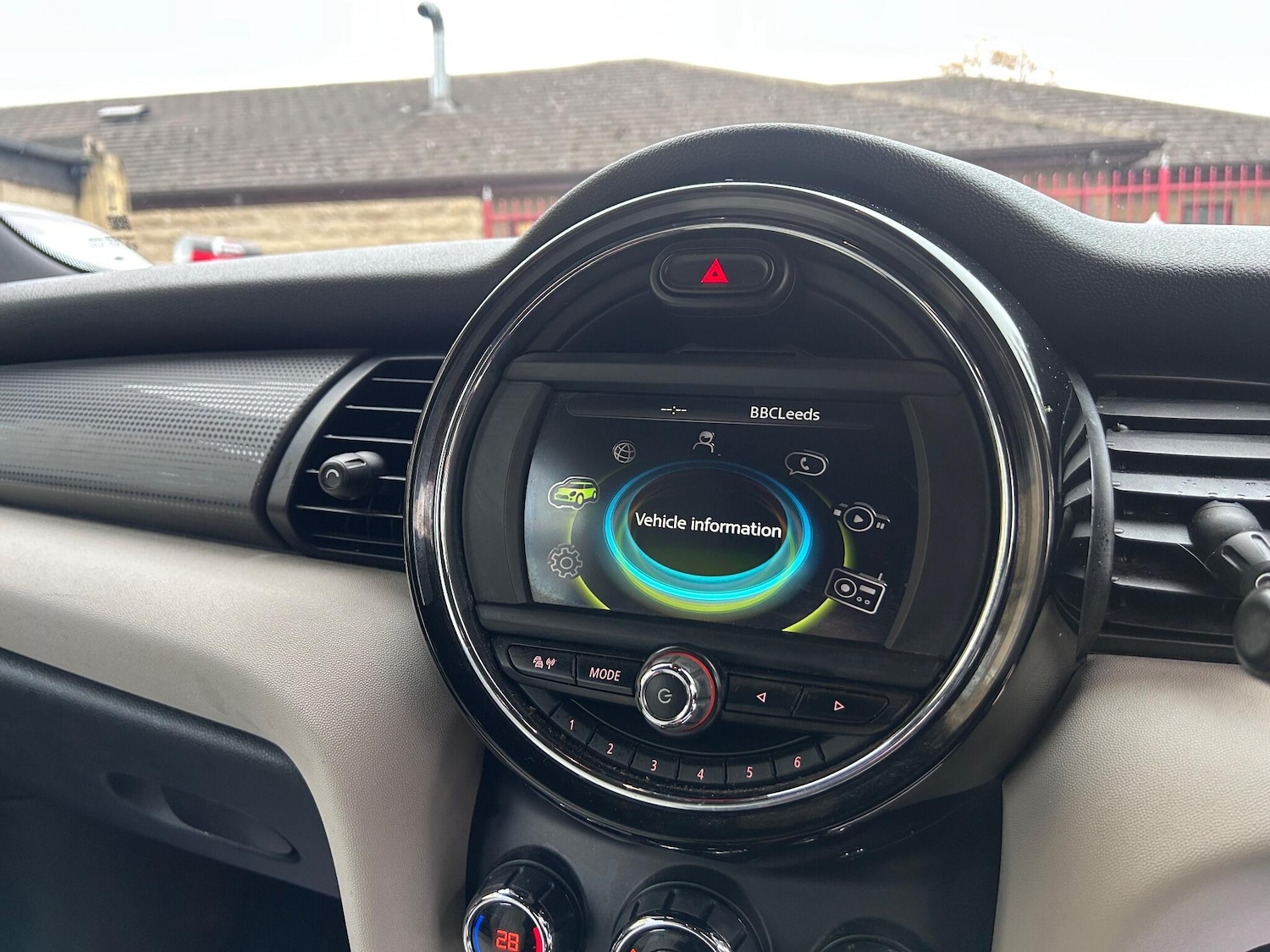 Used MINI Hatch 2015 for sale - 76824454: Photo 48