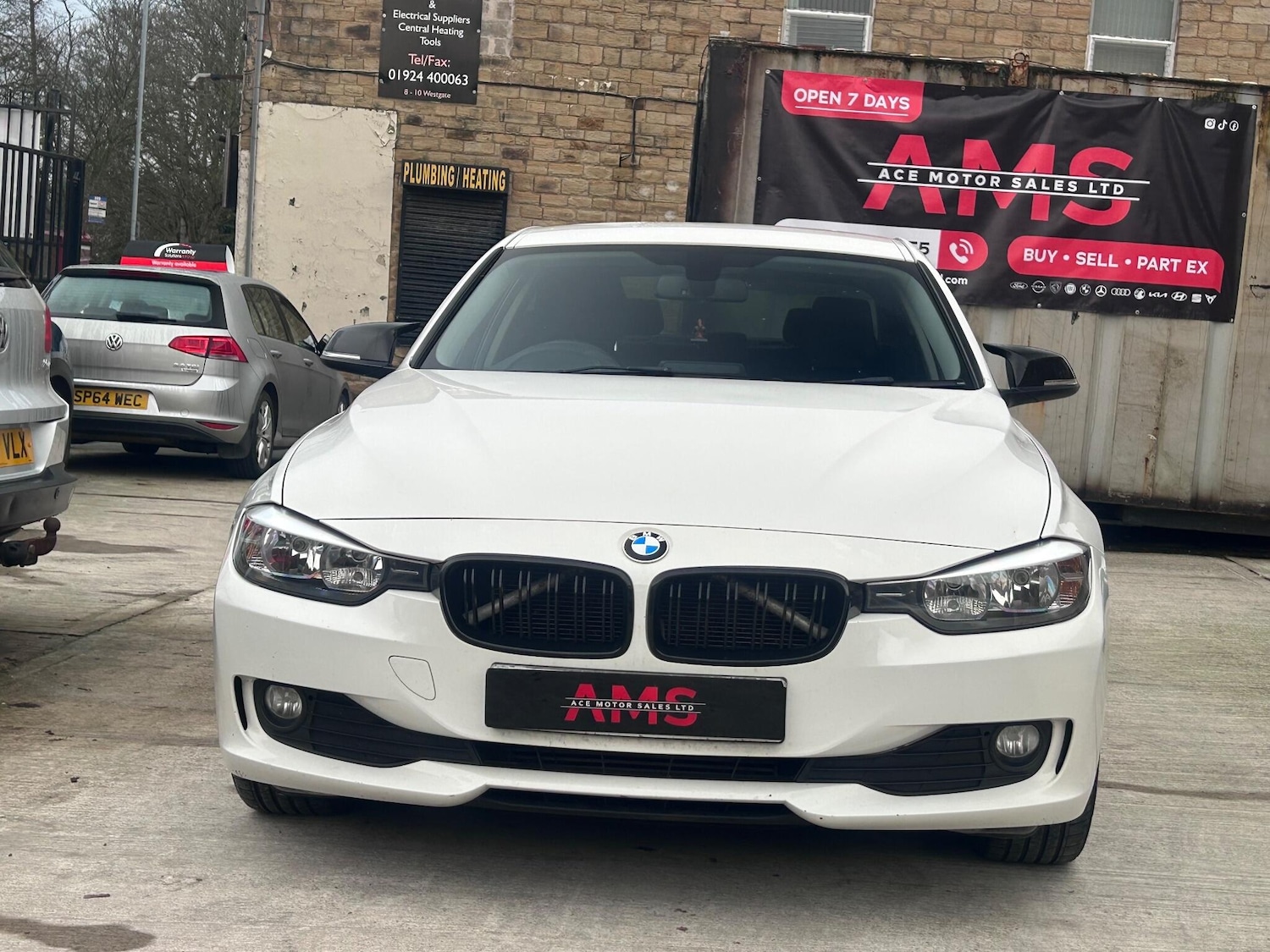 Used BMW 3 Series 2014 for sale - 77015434: Photo 2