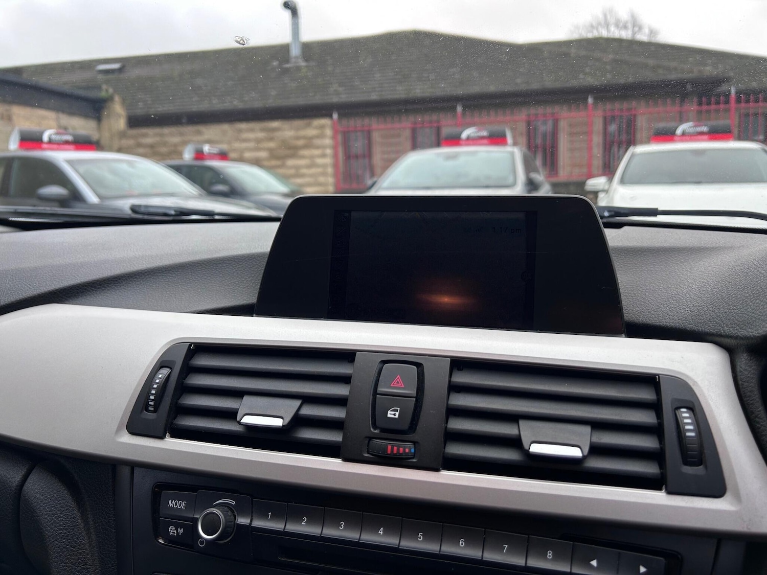 Used BMW 3 Series 2014 for sale - 77015434: Photo 32