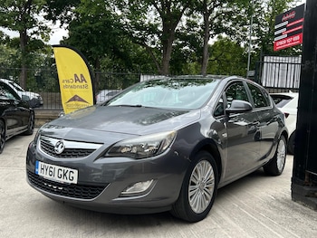 Used Vauxhall Astra 2011 for sale - 79247567: Photo