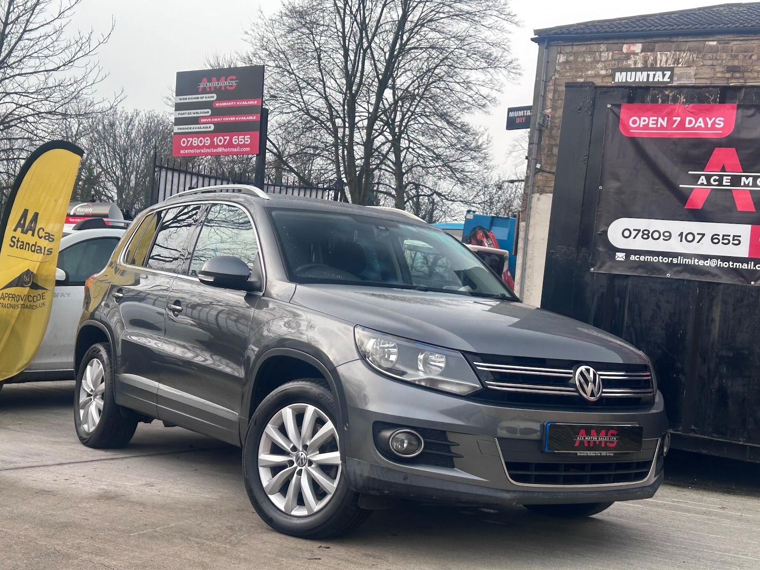 Used Volkswagen Tiguan 2015 for sale - 77143308: Photo 1