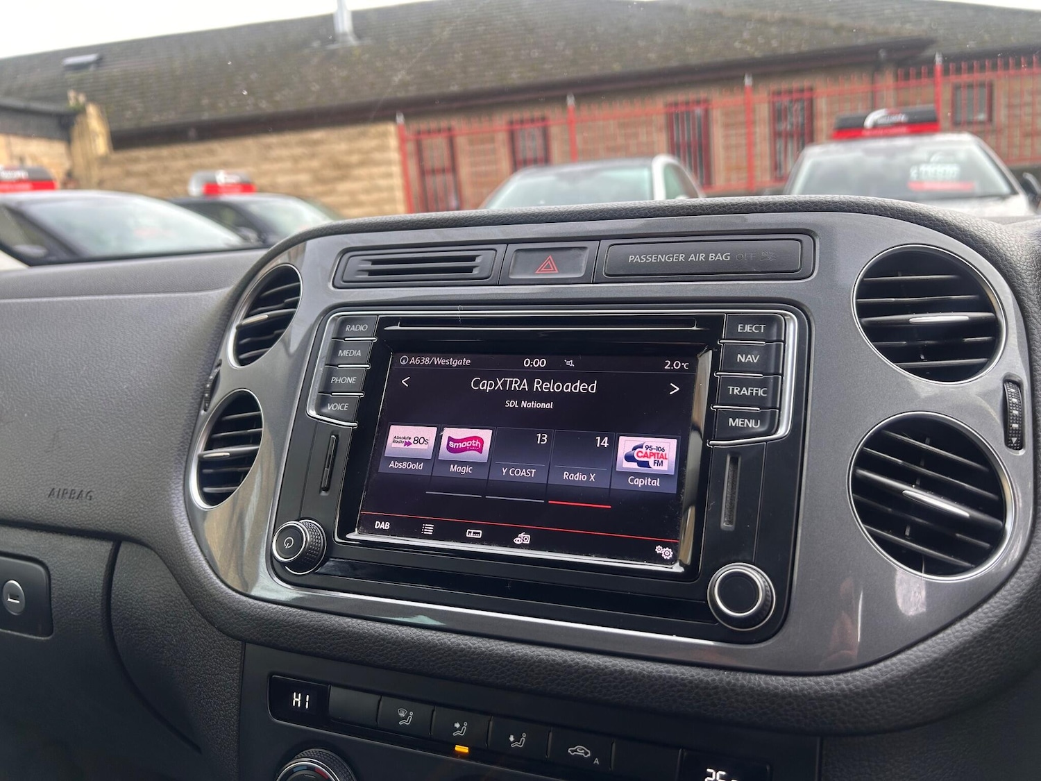 Used Volkswagen Tiguan 2015 for sale - 77143308: Photo 38