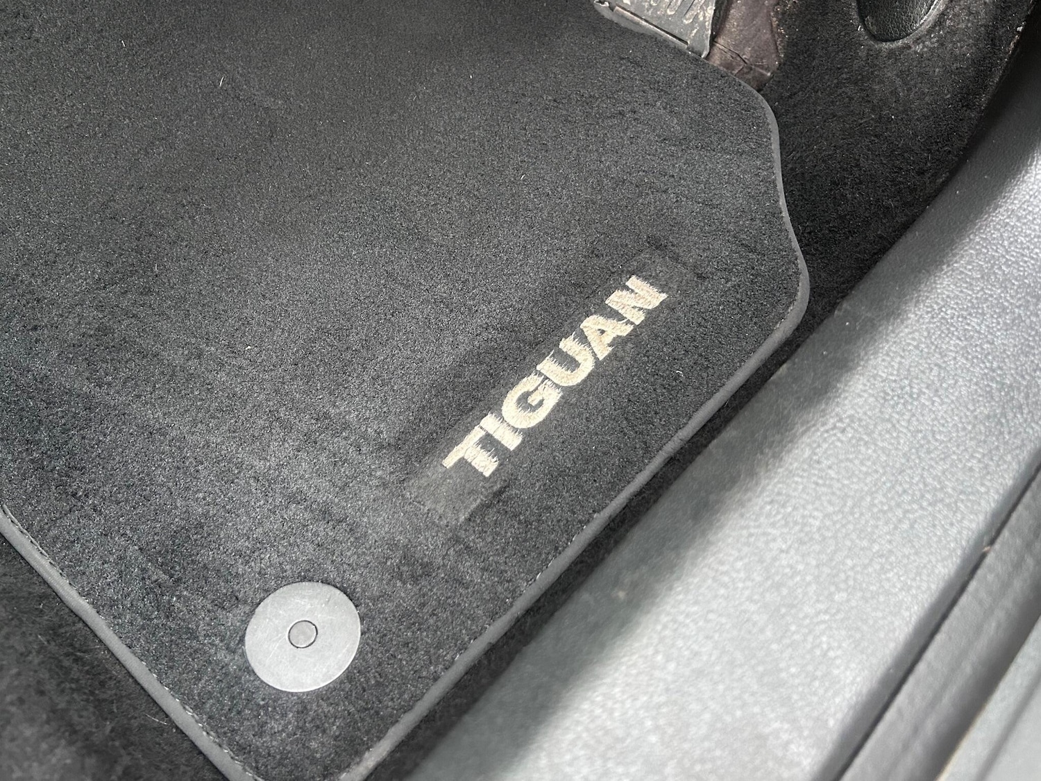 Used Volkswagen Tiguan 2015 for sale - 77143308: Photo 56