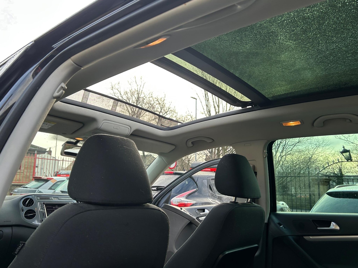 Used Volkswagen Tiguan for sale - 77495918: Photo 31