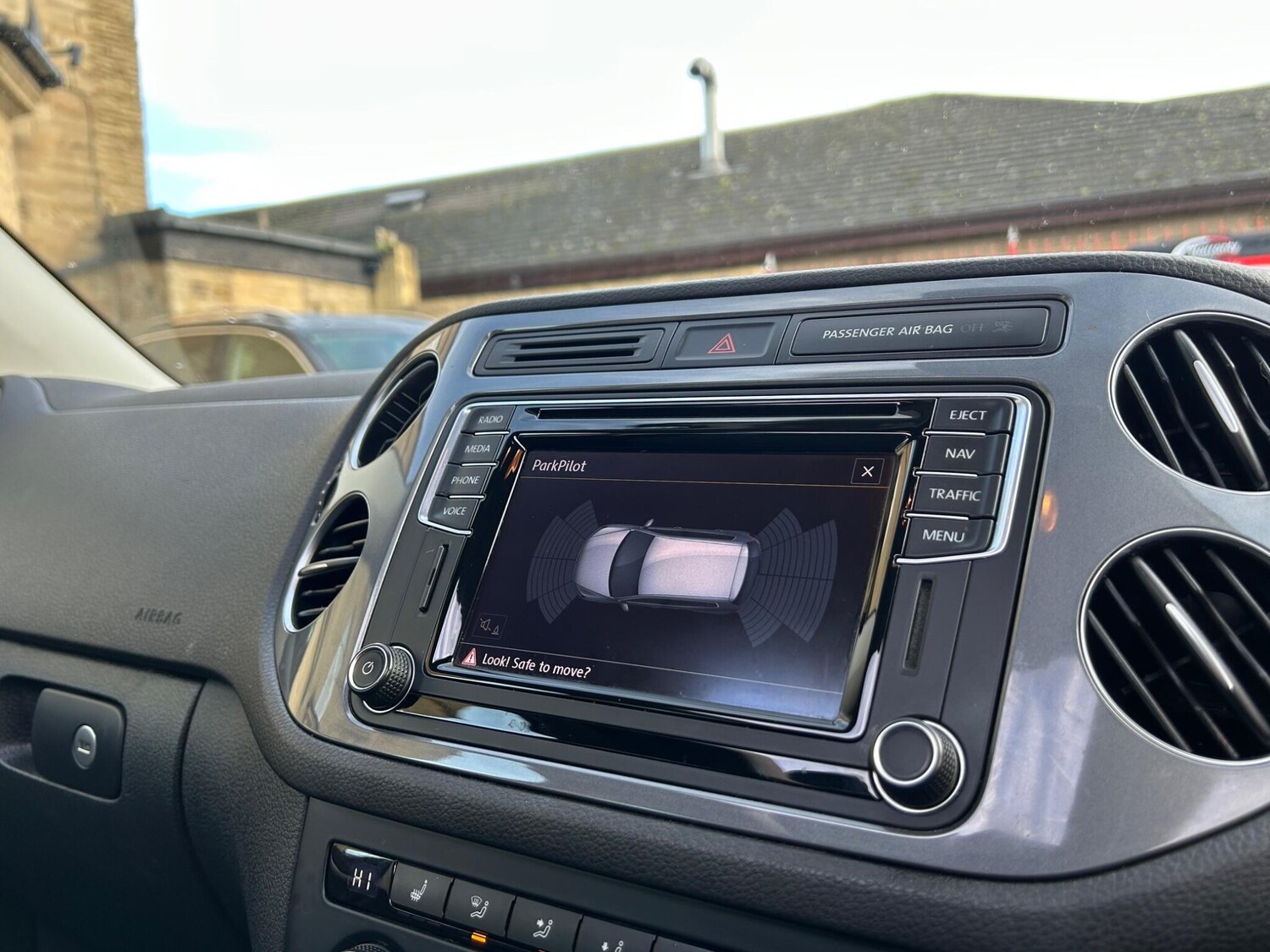 Used Volkswagen Tiguan for sale - 77495918: Photo 42