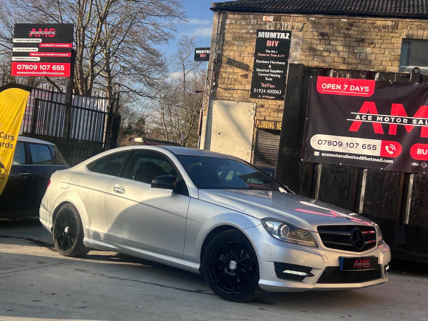 Used Mercedes-Benz C Class 2015 for sale - 77054081: Photo 5