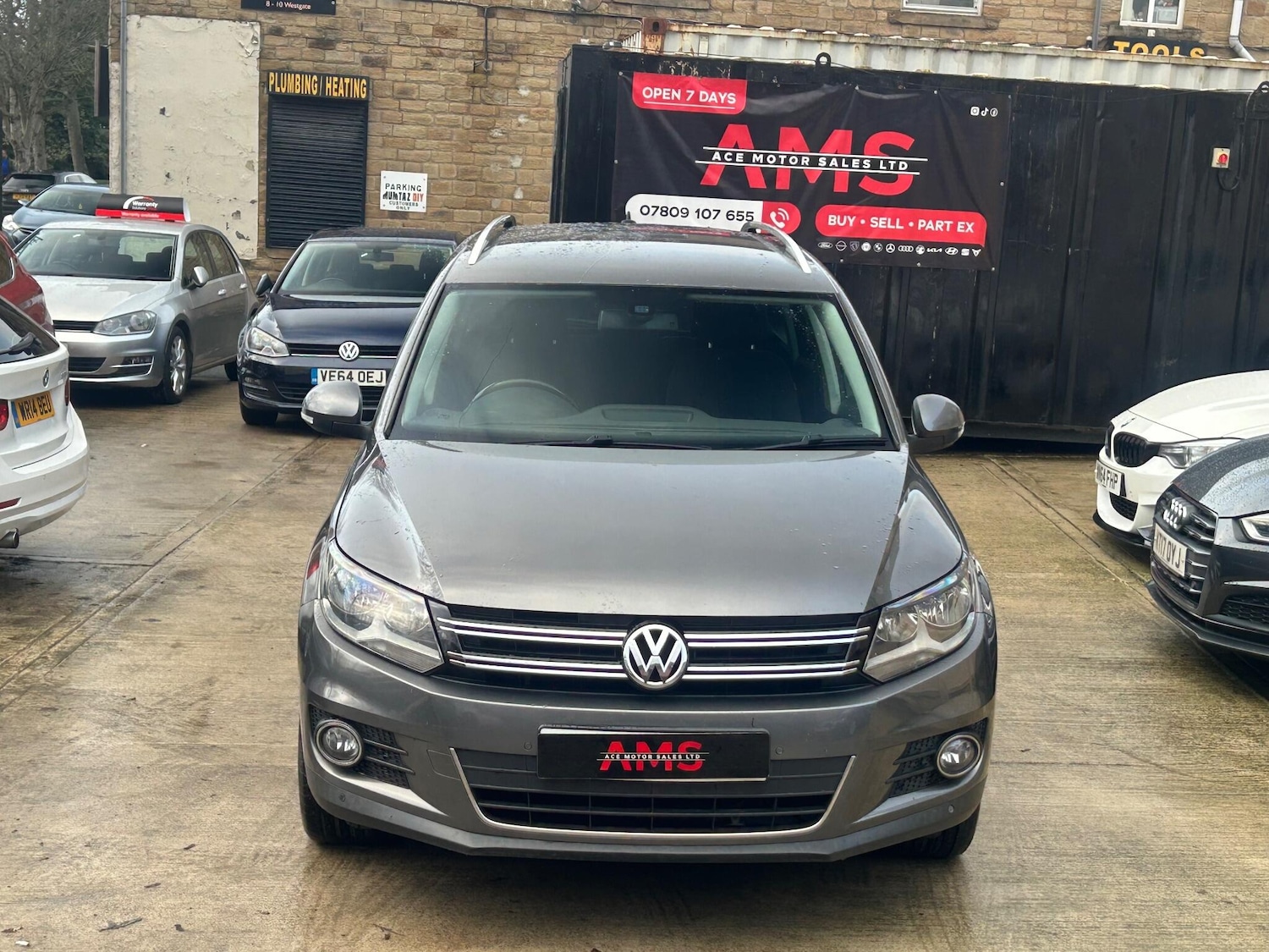 Used Volkswagen Tiguan 2015 for sale - 77174890: Photo 11