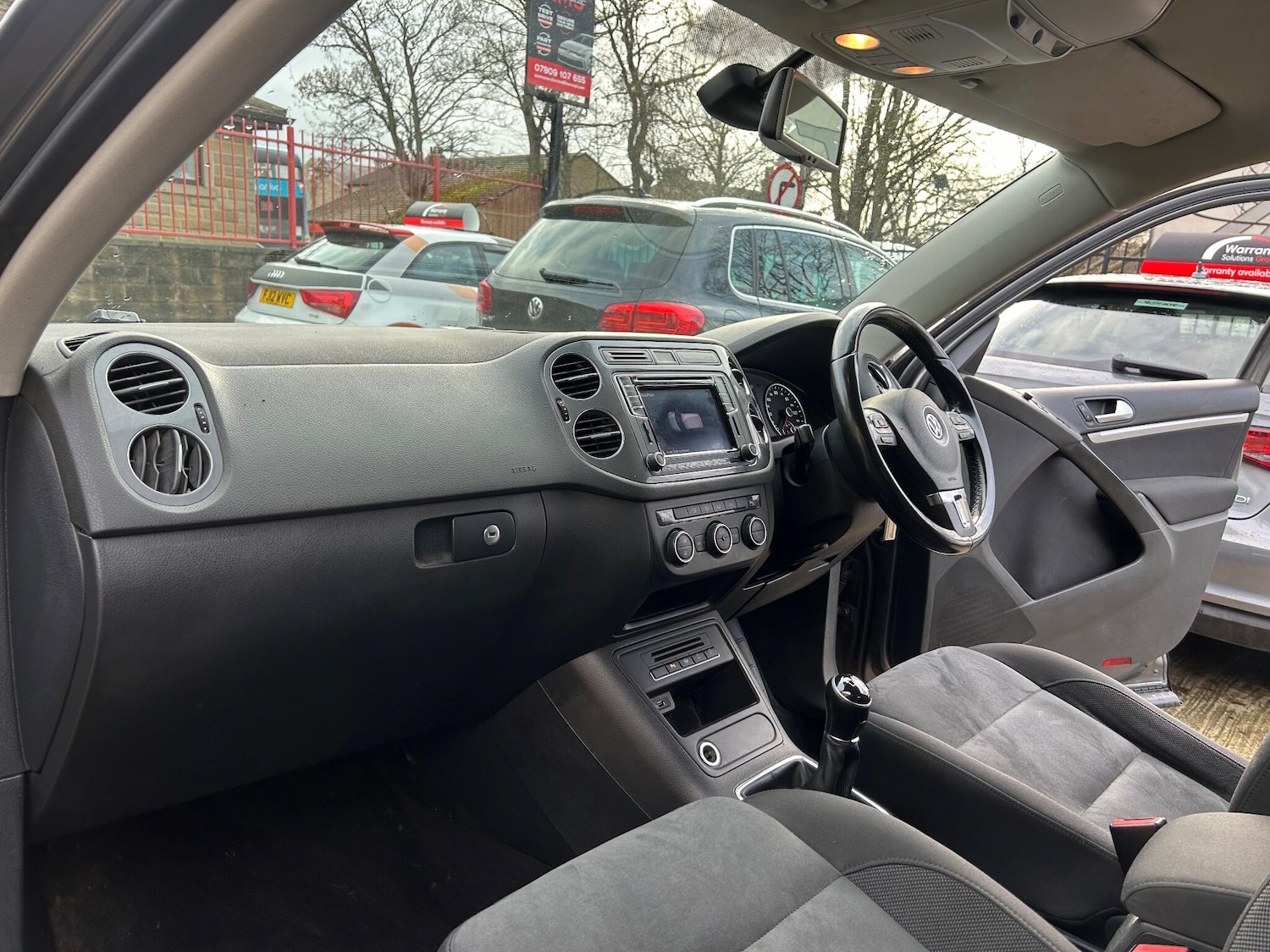 Used Volkswagen Tiguan 2015 for sale - 77174890: Photo 22