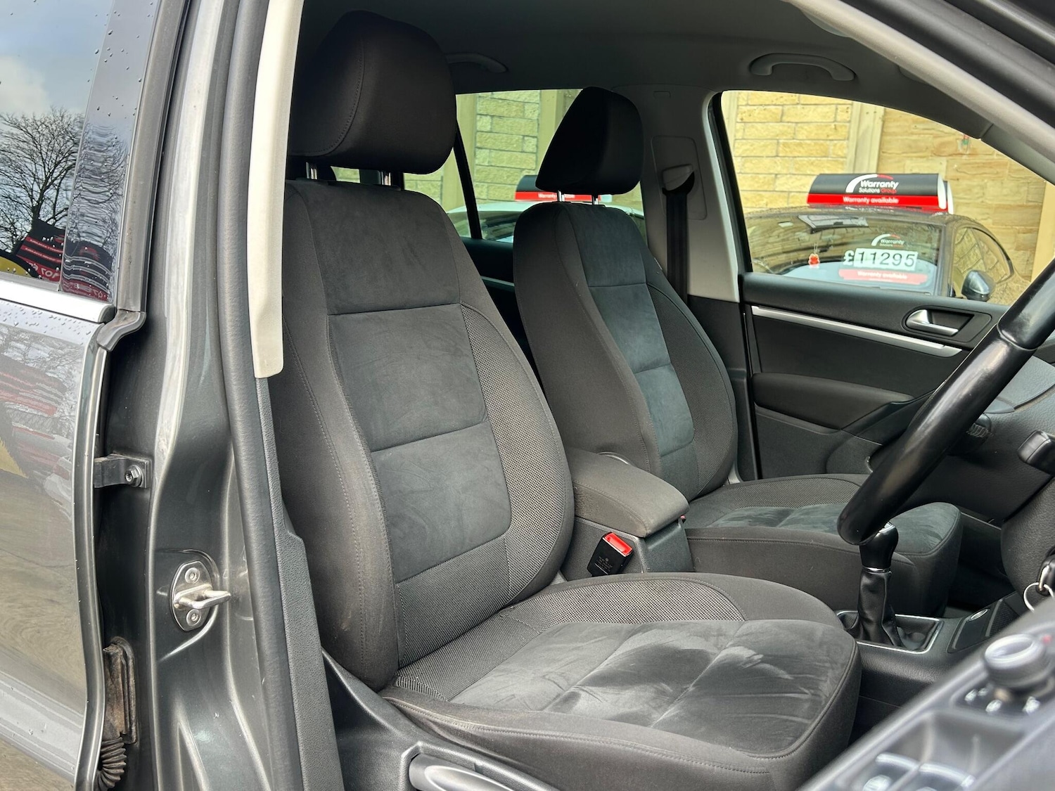 Used Volkswagen Tiguan 2015 for sale - 77174890: Photo 23