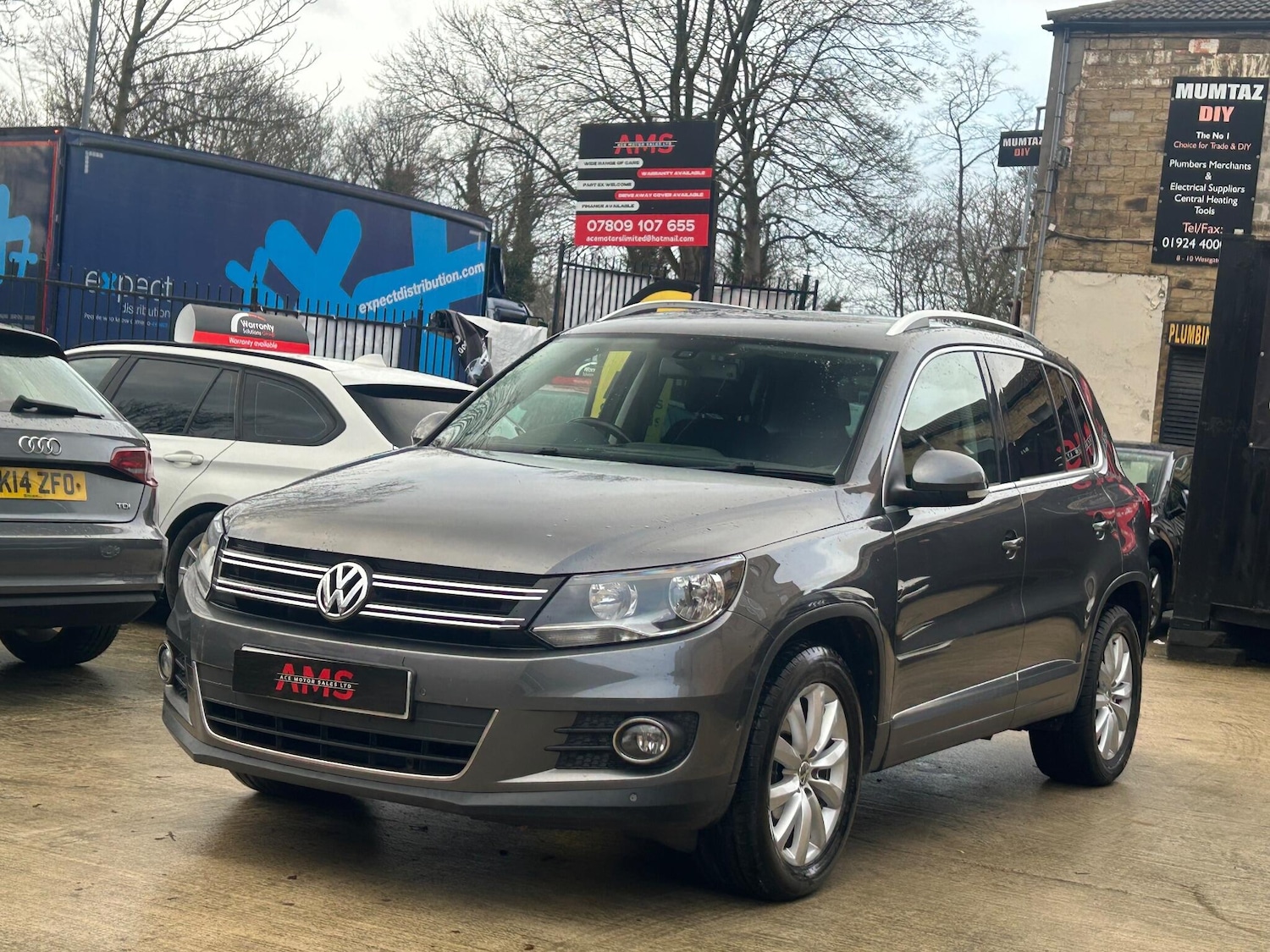 Used Volkswagen Tiguan 2015 for sale - 77174890: Photo 3