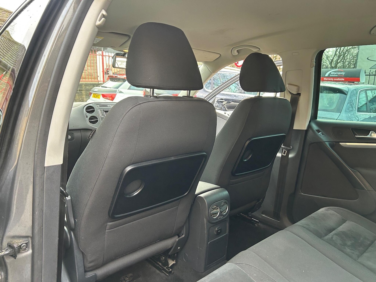 Used Volkswagen Tiguan 2015 for sale - 77174890: Photo 30