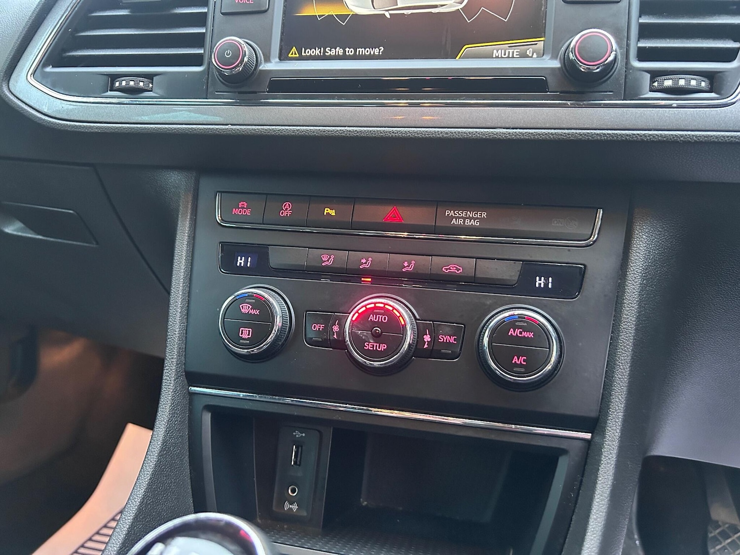 Used SEAT Leon 2015 for sale - 77039886: Photo 30