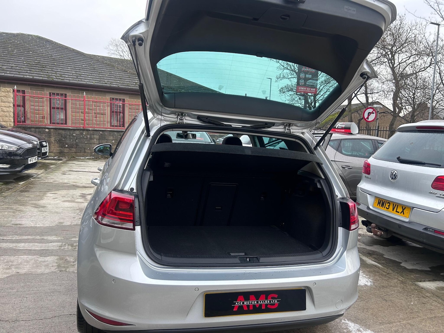 Used Volkswagen Golf 2016 for sale - 77119765: Photo 52