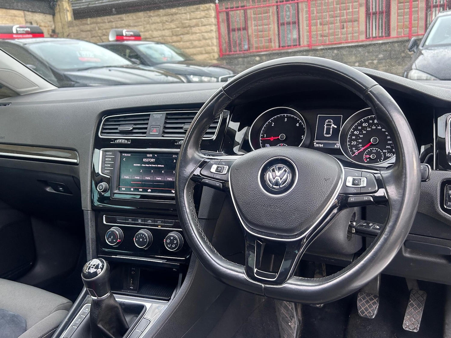 Used Volkswagen Golf 2016 for sale - 77119765: Photo 53