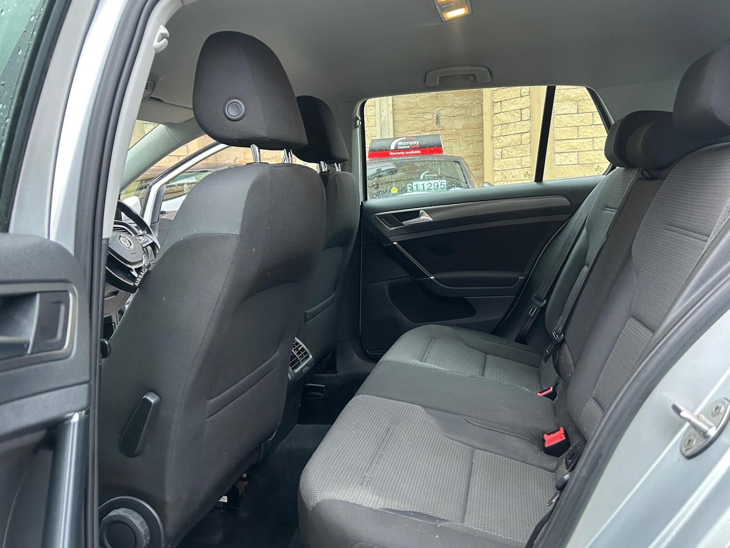 Used Volkswagen Golf 2013 for sale - 77377010: Photo 24