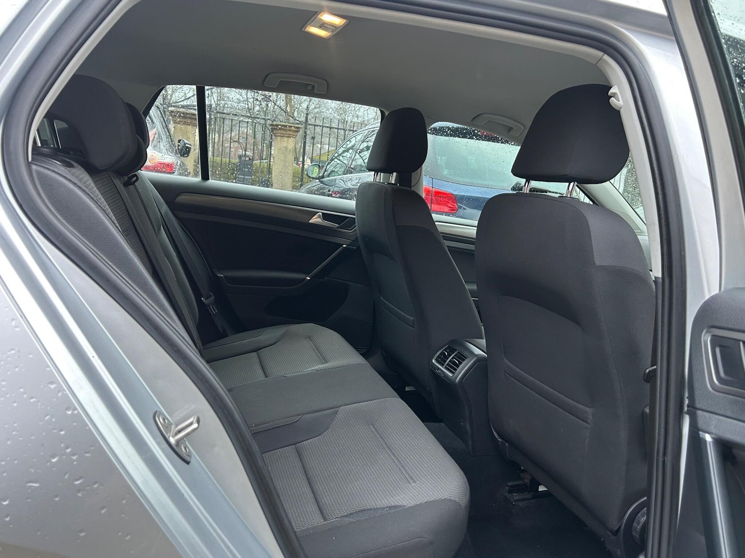 Used Volkswagen Golf 2013 for sale - 77377010: Photo 25