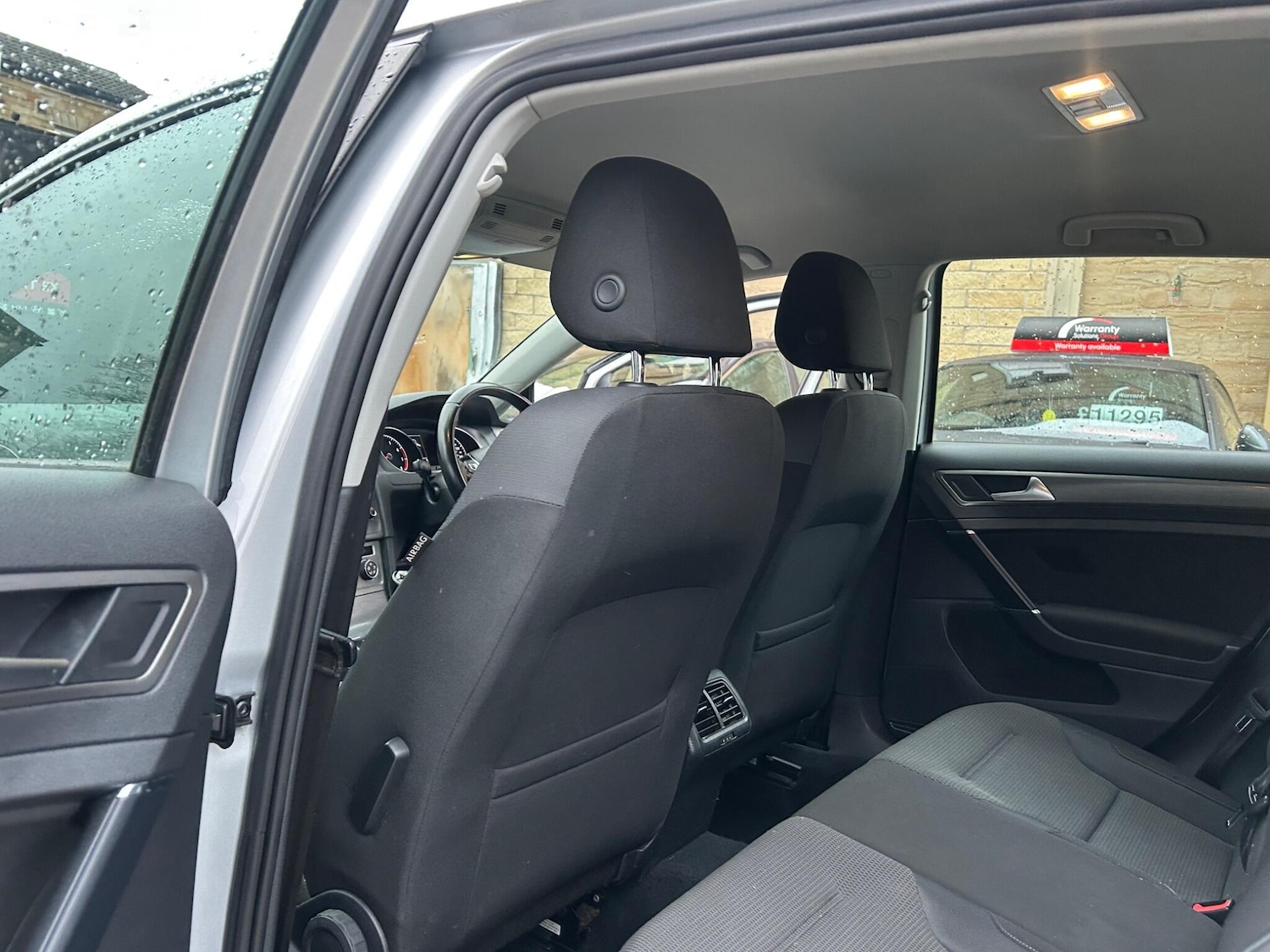 Used Volkswagen Golf 2013 for sale - 77377010: Photo 26