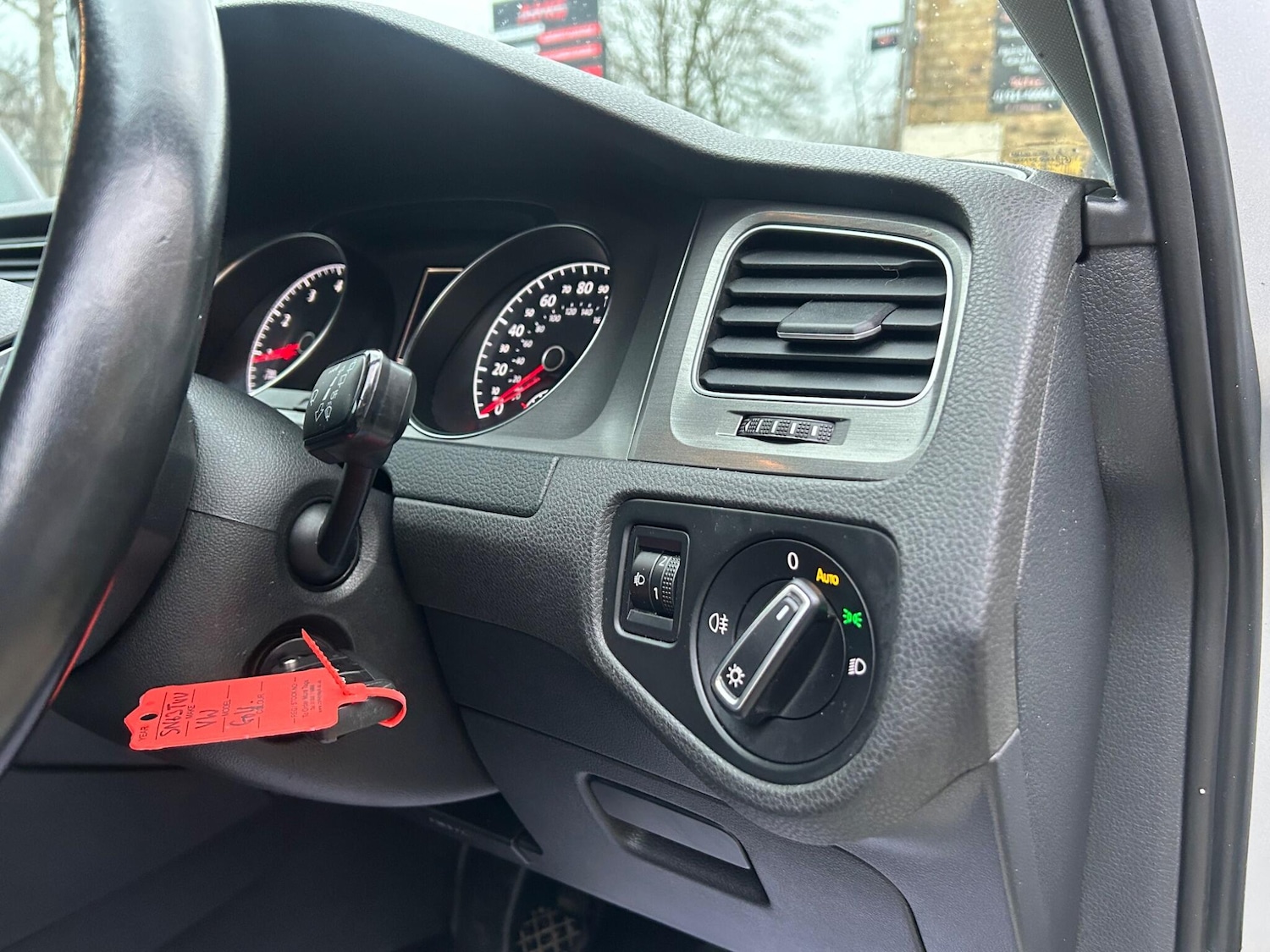 Used Volkswagen Golf 2013 for sale - 77377010: Photo 27