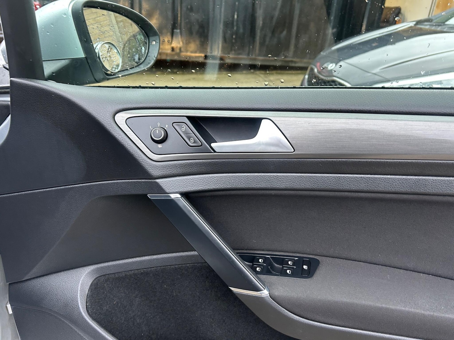 Used Volkswagen Golf 2013 for sale - 77377010: Photo 29