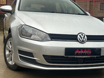 Used Volkswagen Golf 2013 for sale - 77377010: Photo