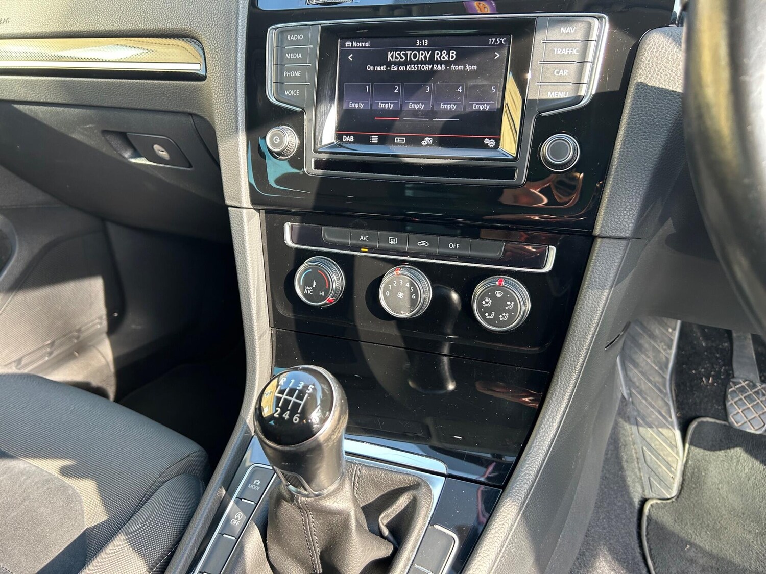 Used Volkswagen Golf for sale - 77939656: Photo 41