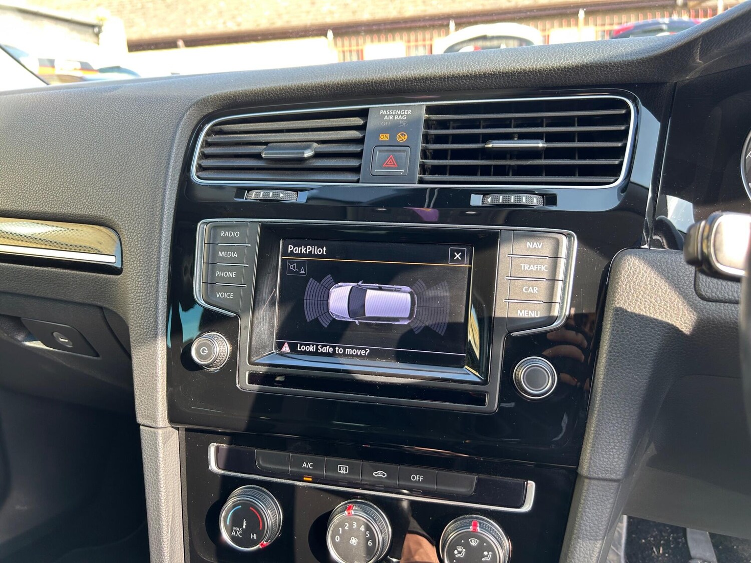 Used Volkswagen Golf for sale - 77939656: Photo 42