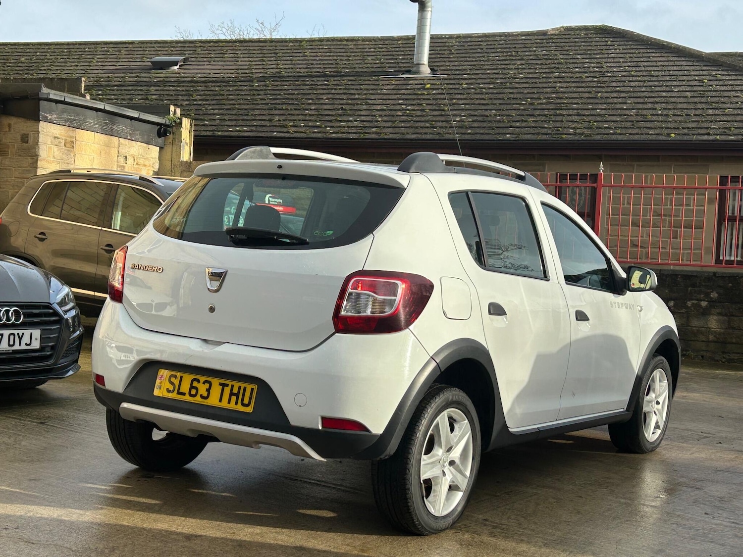 Used Dacia Sandero Stepway 2013 for sale - 77174903: Photo 12