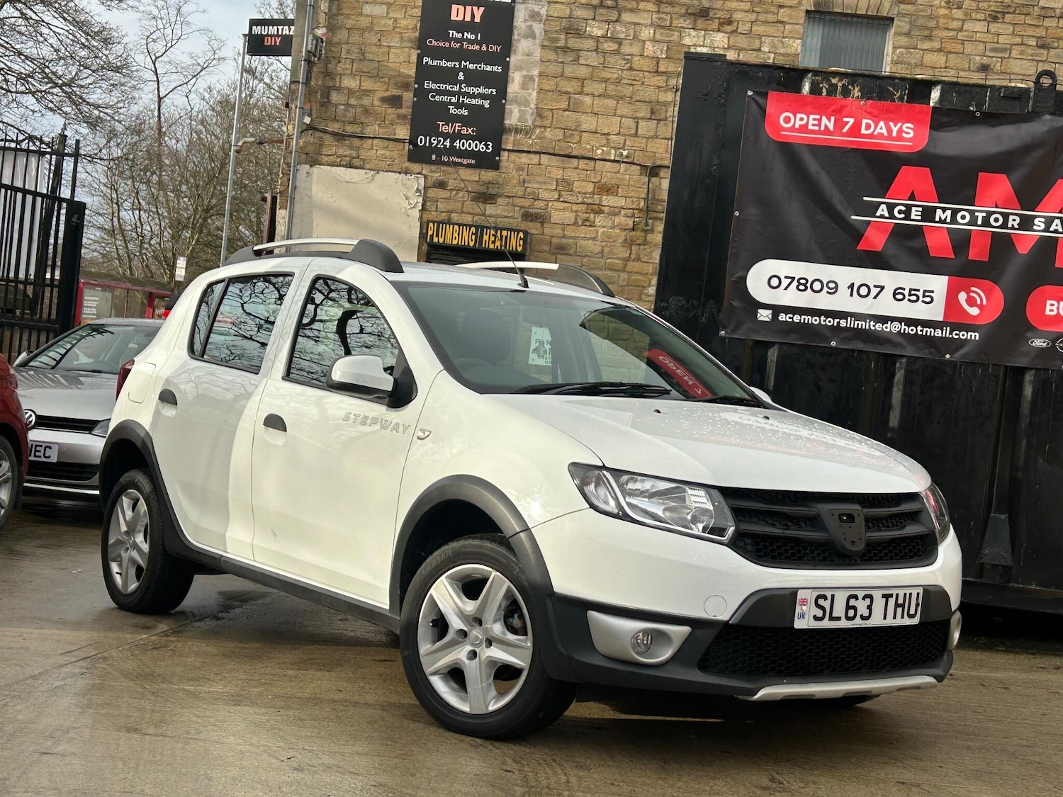 Used Dacia Sandero Stepway 2013 for sale - 77174903: Photo 6