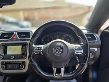 Used Volkswagen Scirocco 2012 for sale - 79613293: Photo