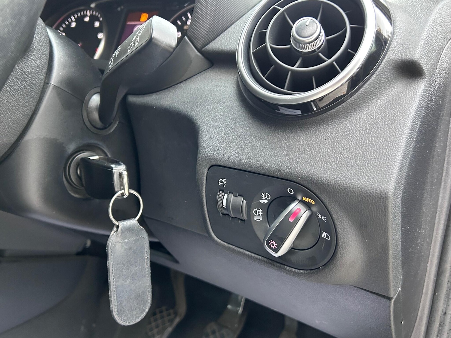 Used Audi A1 for sale - 76824888: Photo 28