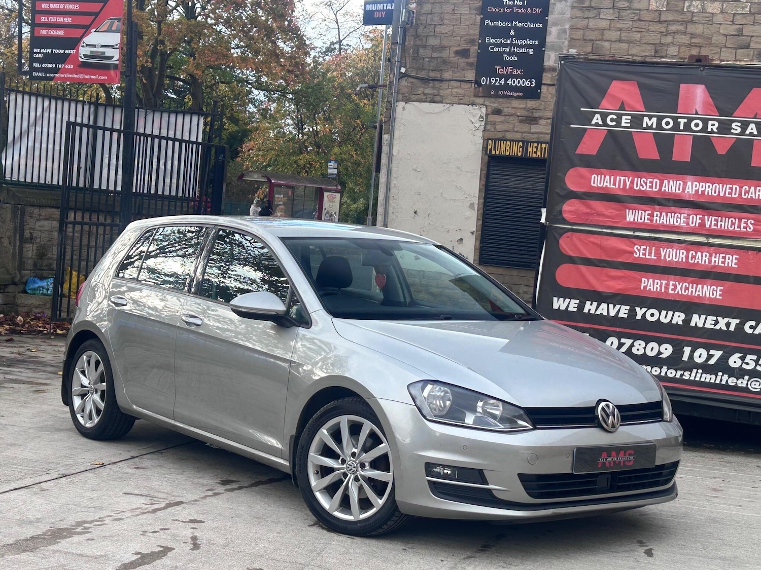 Used Volkswagen Golf 2014 for sale - 76824645: Photo 1