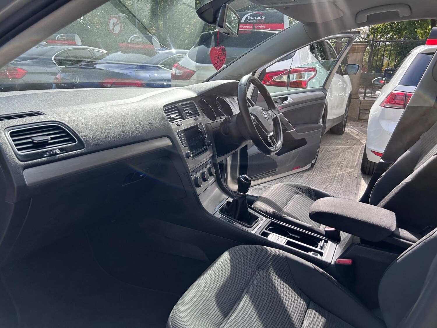 Used Volkswagen Golf 2014 for sale - 76824645: Photo 25