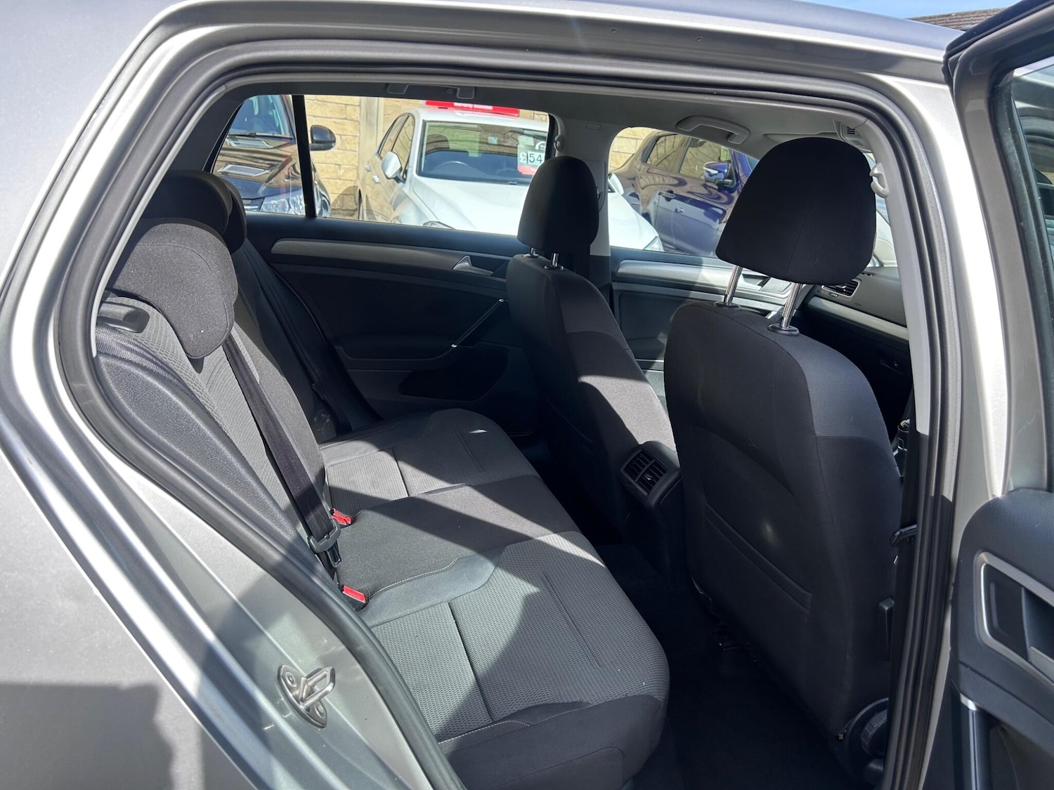 Used Volkswagen Golf 2014 for sale - 76824645: Photo 26