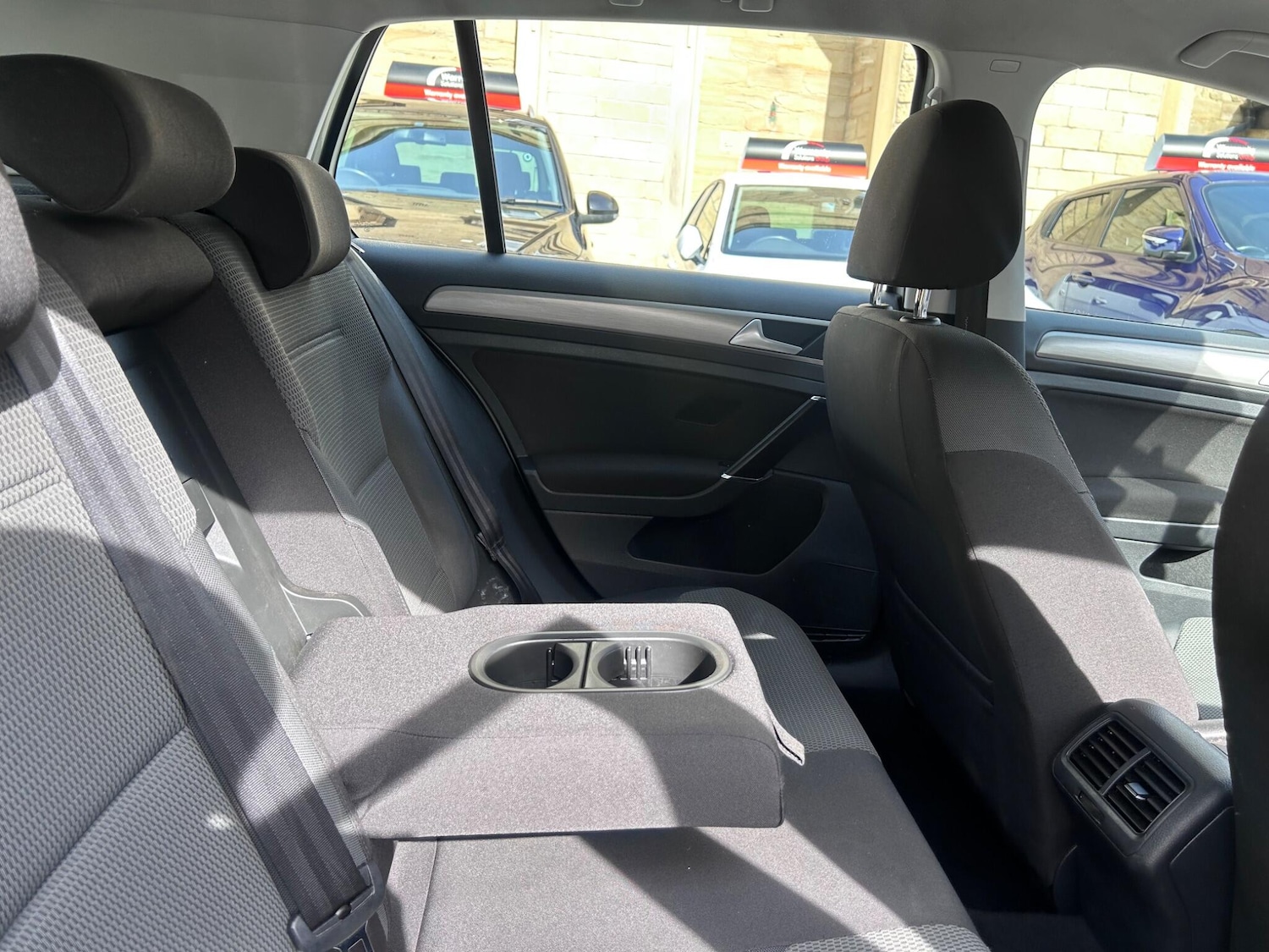 Used Volkswagen Golf 2014 for sale - 76824645: Photo 27