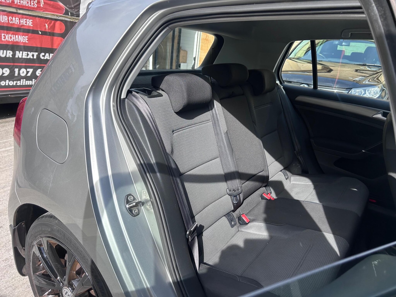 Used Volkswagen Golf 2014 for sale - 76824645: Photo 28