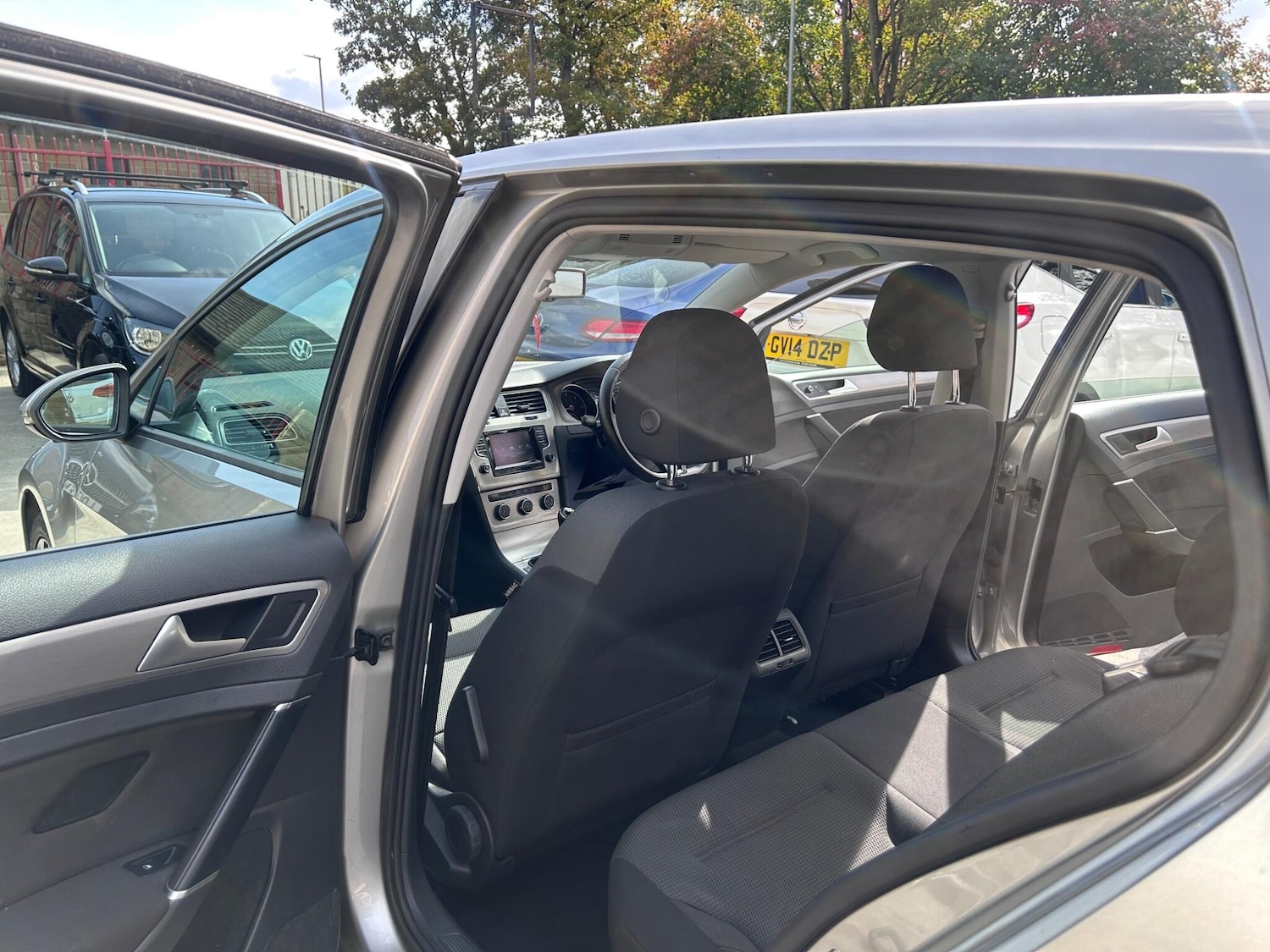 Used Volkswagen Golf 2014 for sale - 76824645: Photo 30