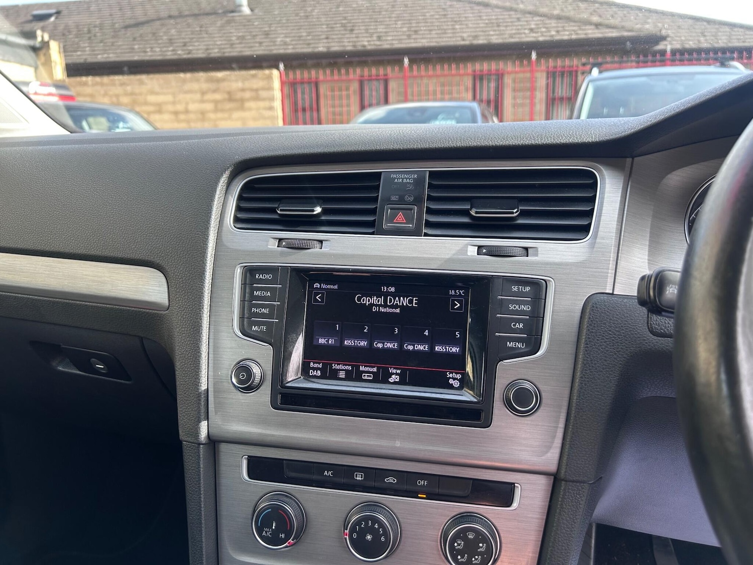 Used Volkswagen Golf 2014 for sale - 76824645: Photo 40